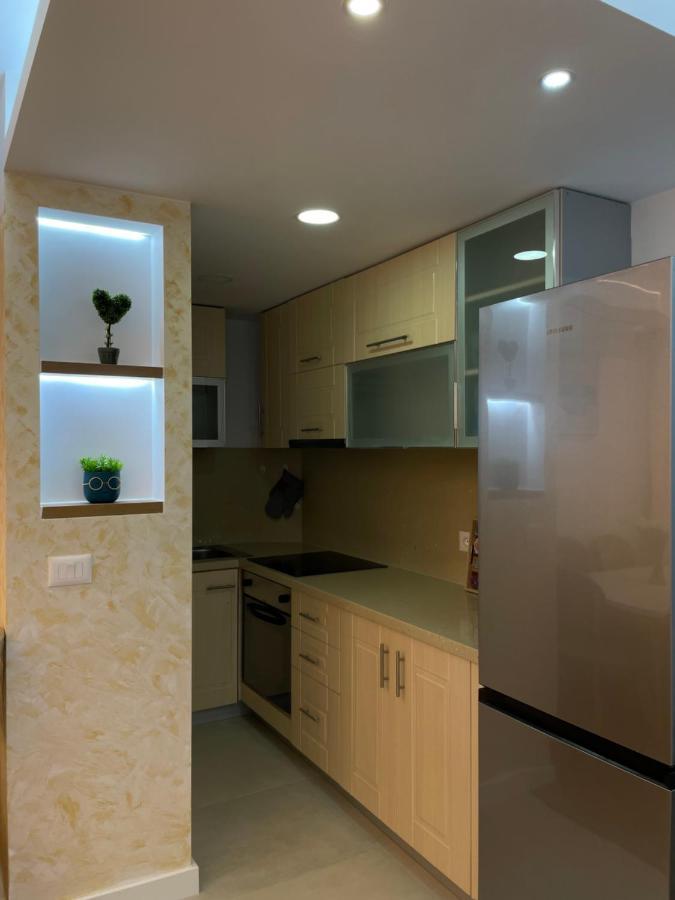 The Blue Pearl Apartment 2 Durres Exterior photo
