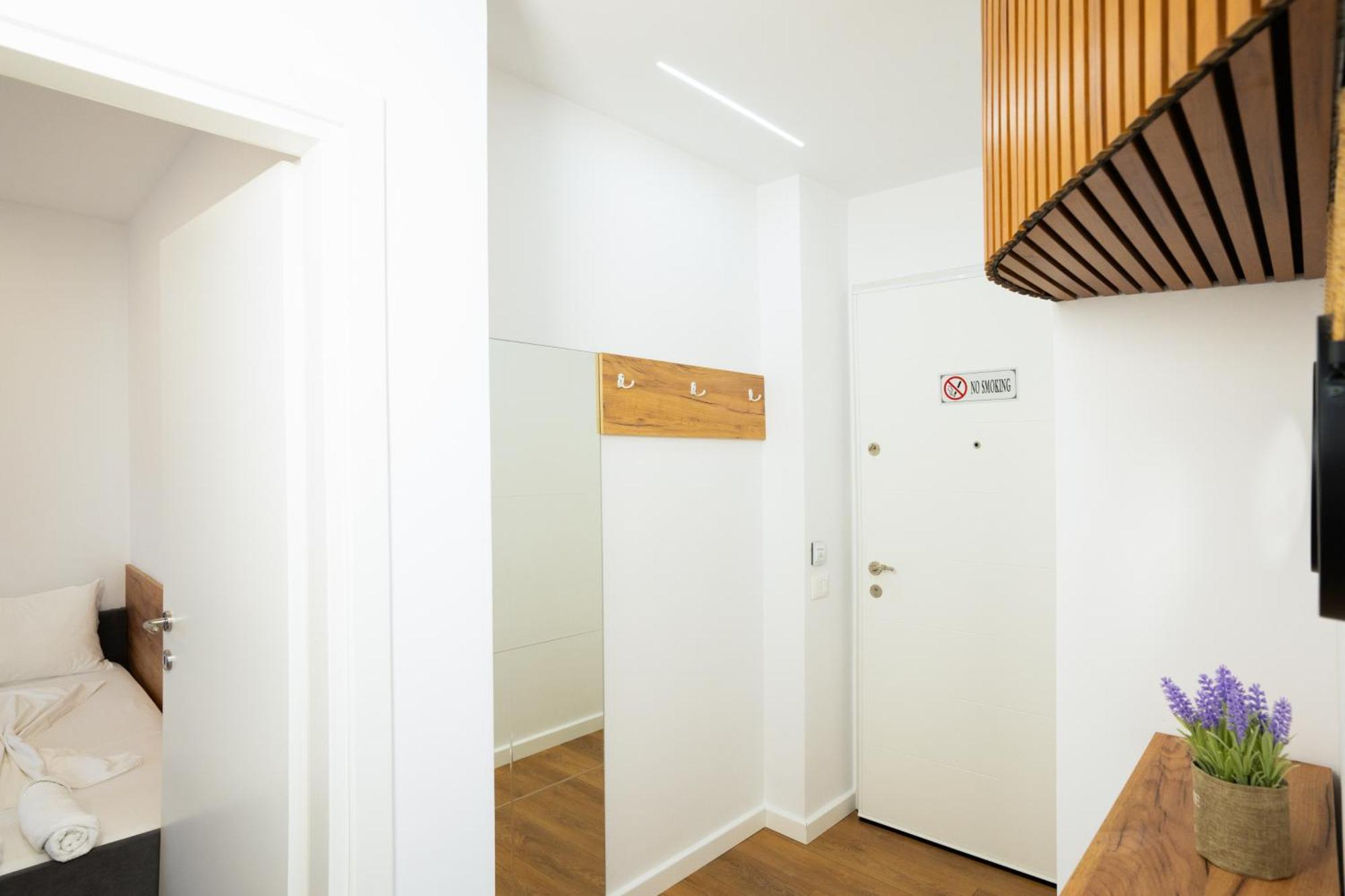 The Blue Pearl Apartment 2 Durres Exterior photo